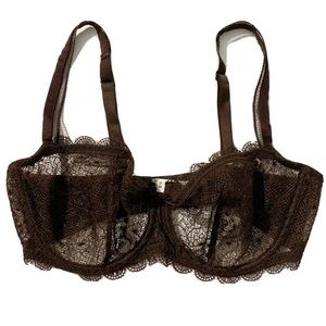 CHANTELLE Floral Lace Made In France Brassiere 38D